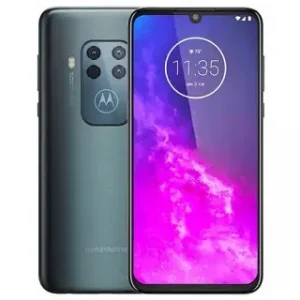 Motorola One Zoom (15)